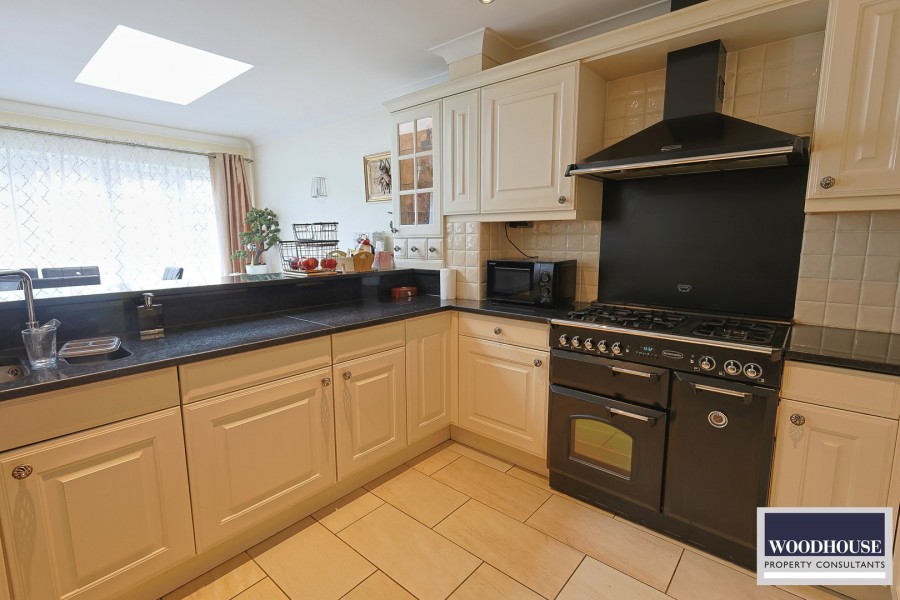 Images for Bell Lane, Broxbourne, Hertfordshire EAID:3131305421 BID:11055924