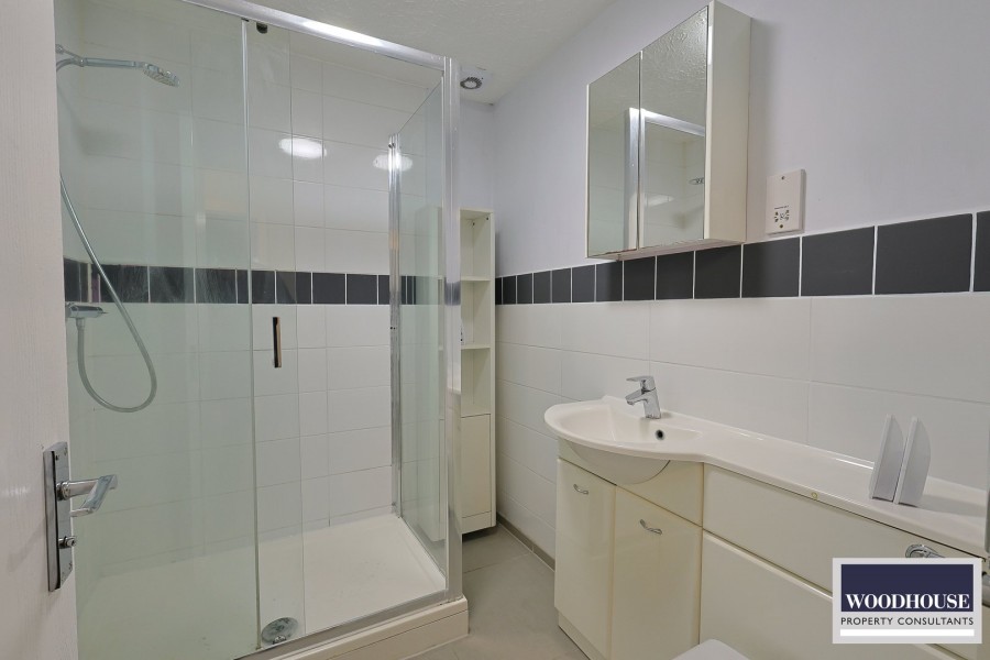 Images for Friends Avenue, Cheshunt, Hertfordshire EAID:3131305421 BID:11055924