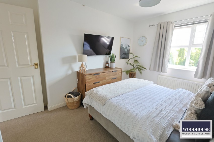 Images for Higgins Road, Cheshunt, Hertfordshire EAID:3131305421 BID:11055924