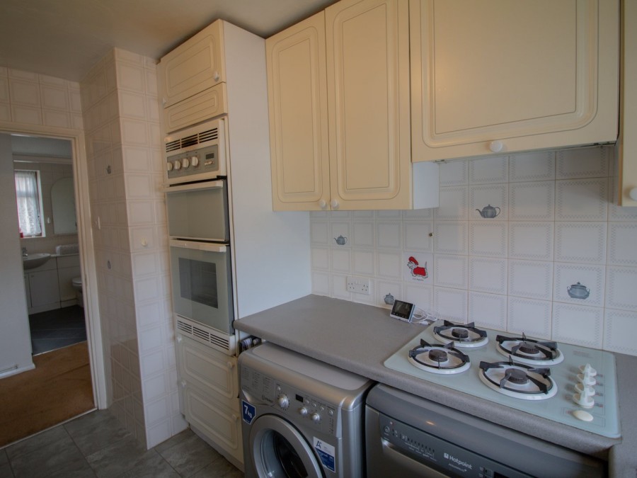Images for Downfield Road, Cheshunt, Hertfordshire EAID:3131305421 BID:11055924