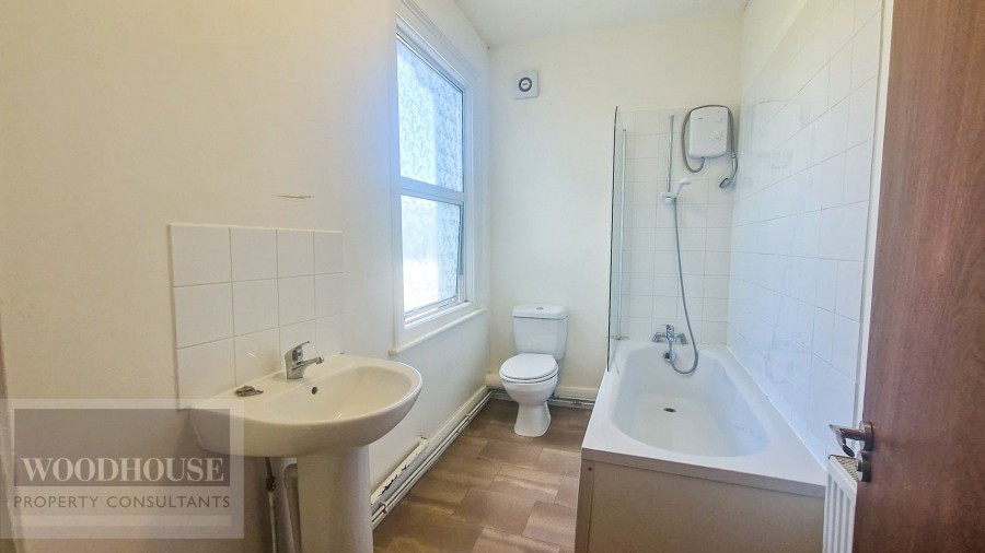 Images for Turners Hill, Cheshunt, Hertfordshire EAID:3131305421 BID:11055924