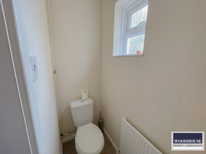 Images for Rushfield, Potters Bar, Hertfordshire EAID:3131305421 BID:11055924