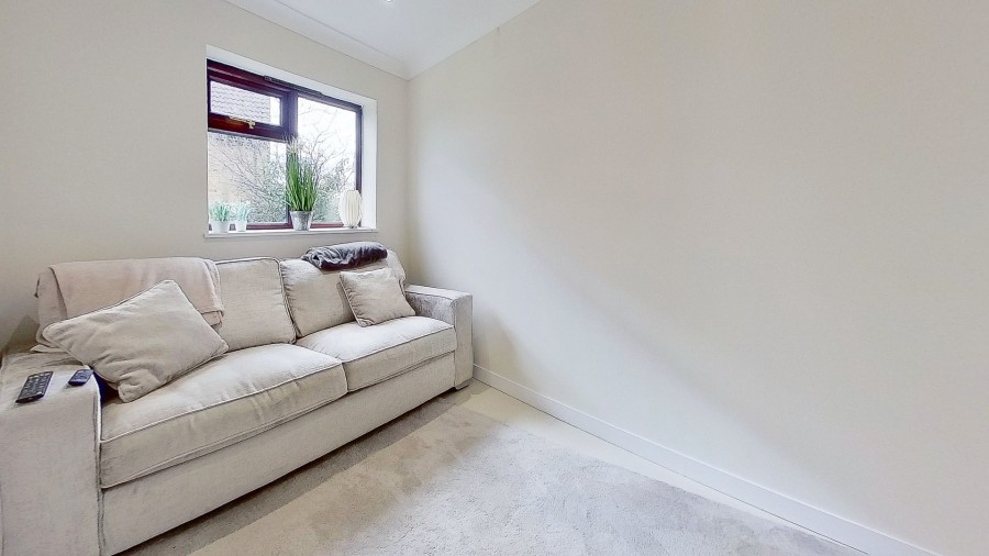 Images for Hammondstreet Road, Cheshunt EAID:3131305421 BID:11055924