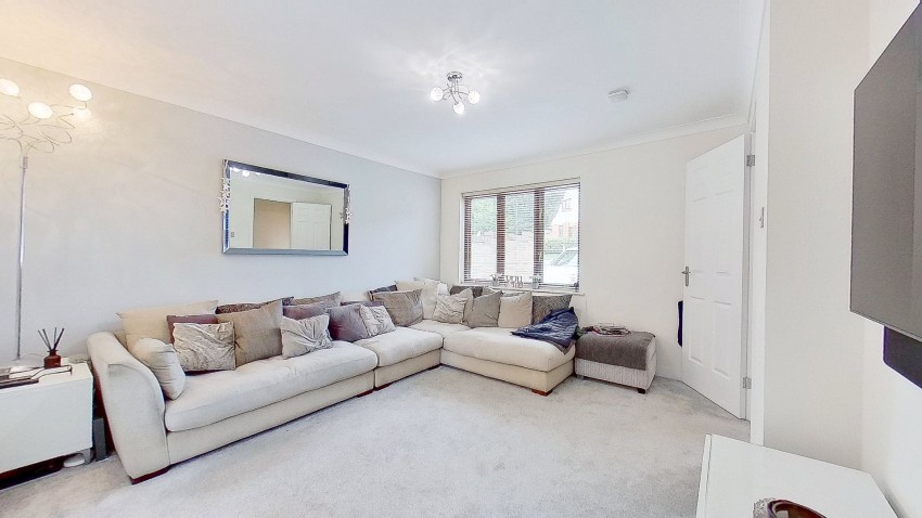 Images for Hammondstreet Road, Cheshunt EAID:3131305421 BID:11055924