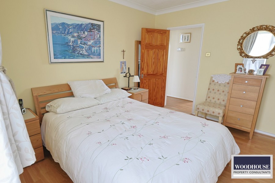 Images for Woodcote Close, Cheshunt, Hertfordshire EAID:3131305421 BID:11055924