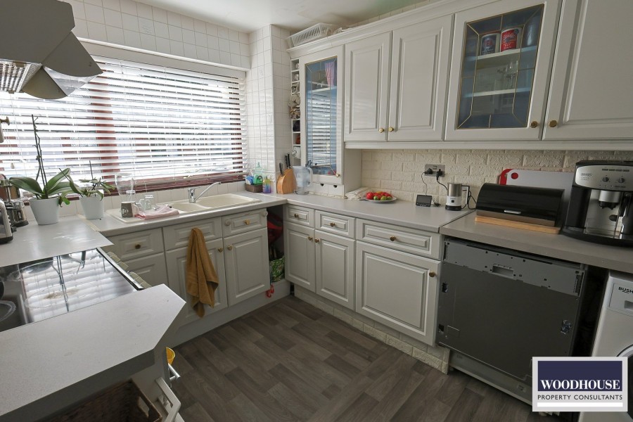 Images for Prospect Road, Cheshunt, Hertfordshire EAID:3131305421 BID:11055924