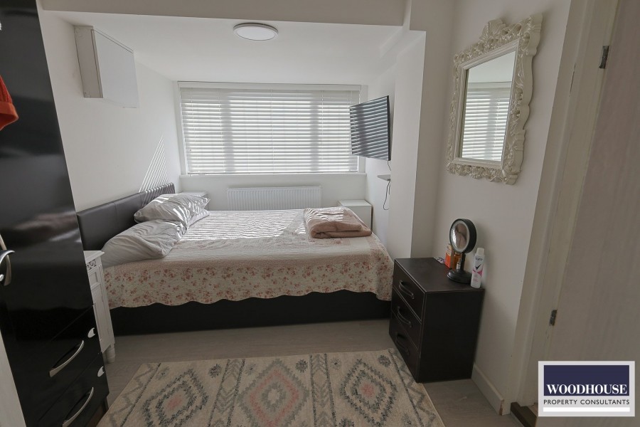 Images for Prospect Road, Cheshunt, Hertfordshire EAID:3131305421 BID:11055924