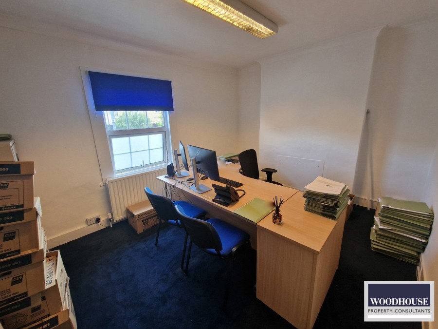 Images for Crossbrook Street, Cheshunt, Hertfordshire EAID:3131305421 BID:11055924