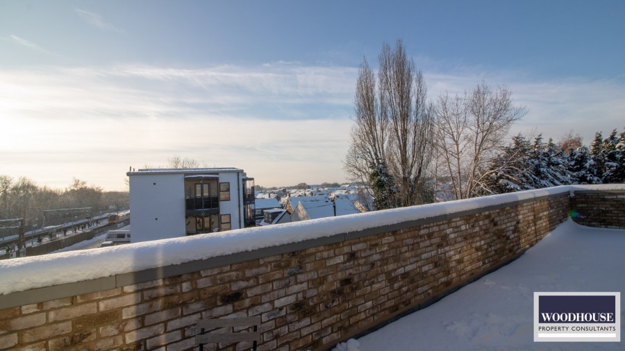 Images for Cheshunt, Waltham Cross, Hertfordshire EAID:3131305421 BID:11055924