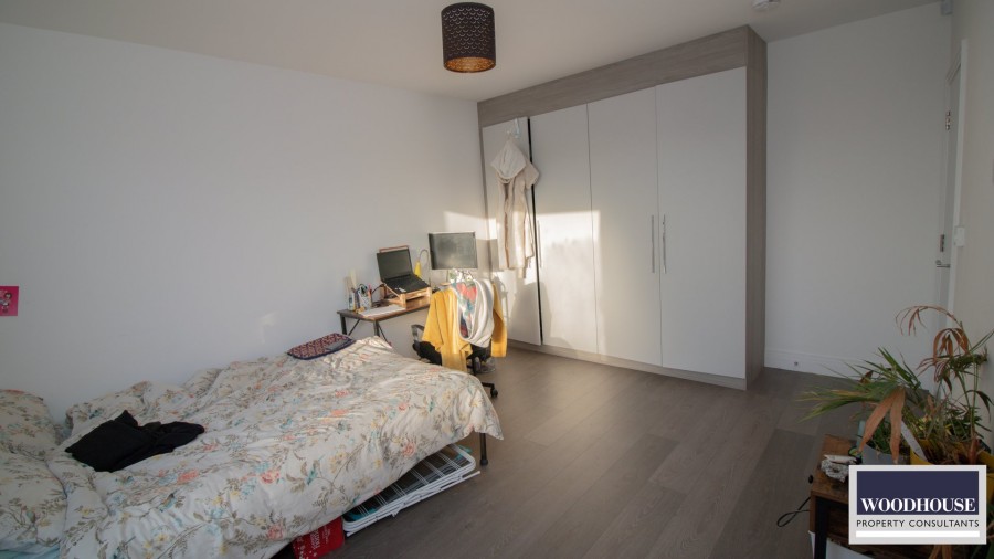 Images for Cheshunt, Waltham Cross, Hertfordshire EAID:3131305421 BID:11055924