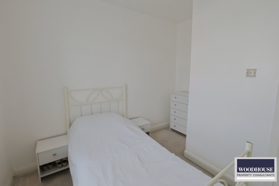 Images for Berkley Avenue, Waltham Cross, Hertfordshire EAID:3131305421 BID:11055924