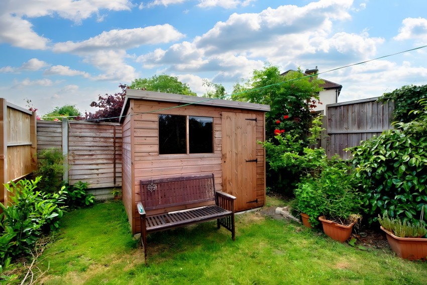Images for Cheshunt, Waltham Cross, Hertfordshire EAID:3131305421 BID:11055924