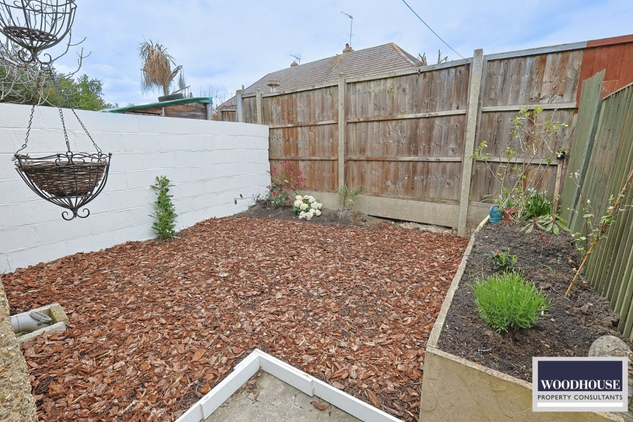 Images for King Edward Road, Waltham Cross, Hertfordshire EAID:3131305421 BID:11055924