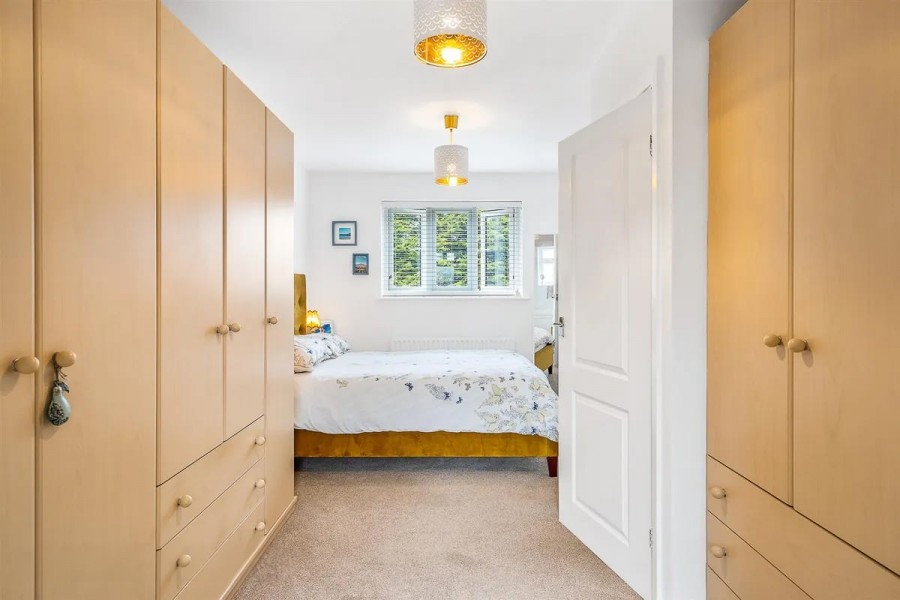 Images for Longfield Lane, Cheshunt, Hertfordshire EAID:3131305421 BID:11055924