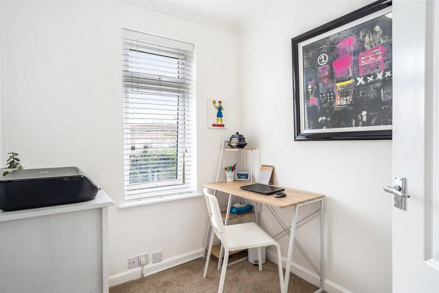 Images for Longfield Lane, Cheshunt, Hertfordshire EAID:3131305421 BID:11055924