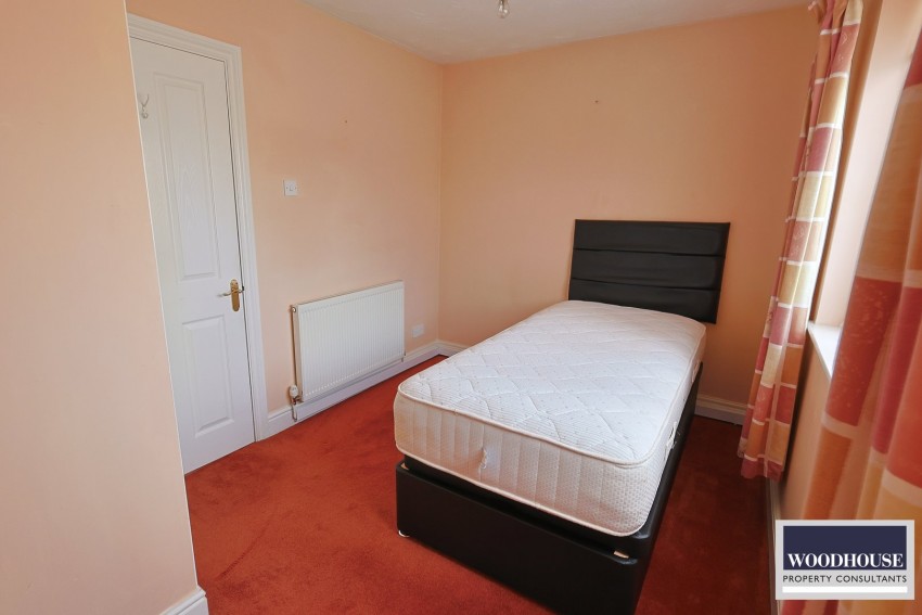 Images for Cheshunt, Waltham Cross, Hertfordshire EAID:3131305421 BID:11055924