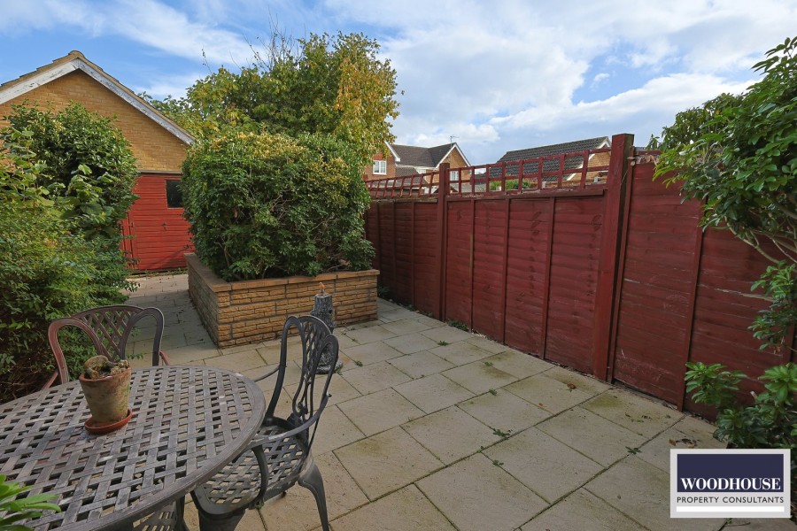 Images for Cheshunt, Waltham Cross, Hertfordshire EAID:3131305421 BID:11055924