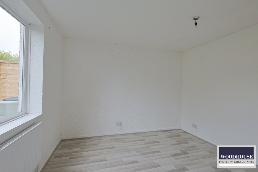 Images for Cheshunt, Waltham Cross, Hertfordshire EAID:3131305421 BID:11055924