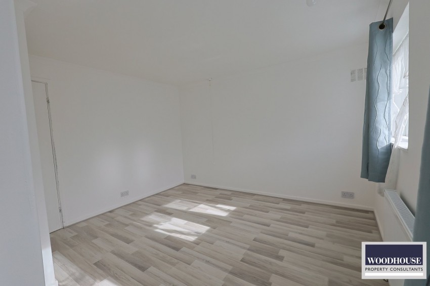 Images for Cheshunt, Waltham Cross, Hertfordshire EAID:3131305421 BID:11055924