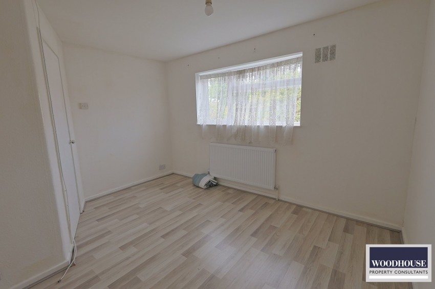 Images for Cheshunt, Waltham Cross, Hertfordshire EAID:3131305421 BID:11055924