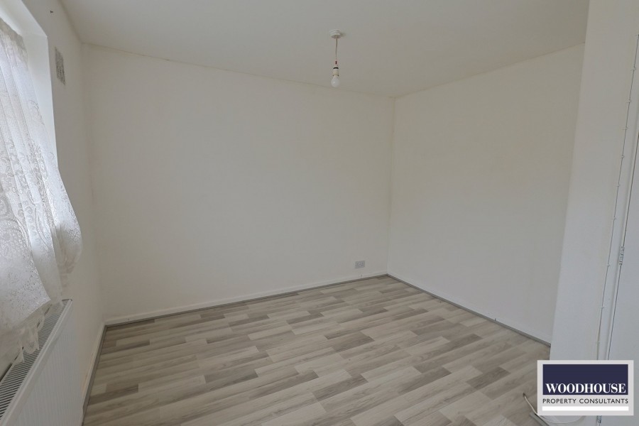 Images for Cheshunt, Waltham Cross, Hertfordshire EAID:3131305421 BID:11055924