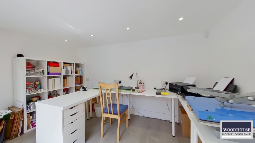 Images for Crouch Lane, Goffs Oak, Hertfordshire EAID:3131305421 BID:11055924