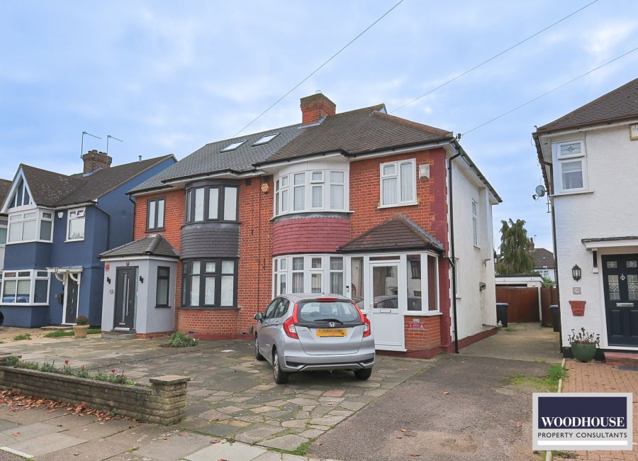 Images for Meadway, Enfield, Greater London EAID:3131305421 BID:11055924