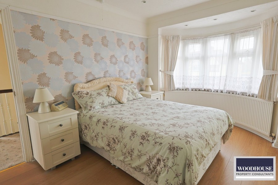 Images for Meadway, Enfield, Greater London EAID:3131305421 BID:11055924