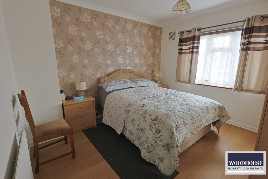 Images for Meadway, Enfield, Greater London EAID:3131305421 BID:11055924