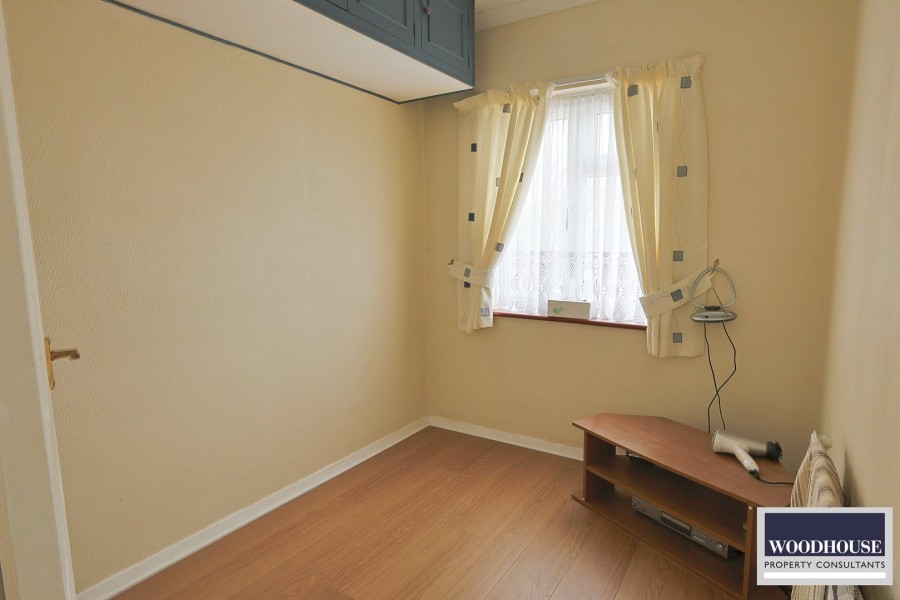 Images for Meadway, Enfield, Greater London EAID:3131305421 BID:11055924