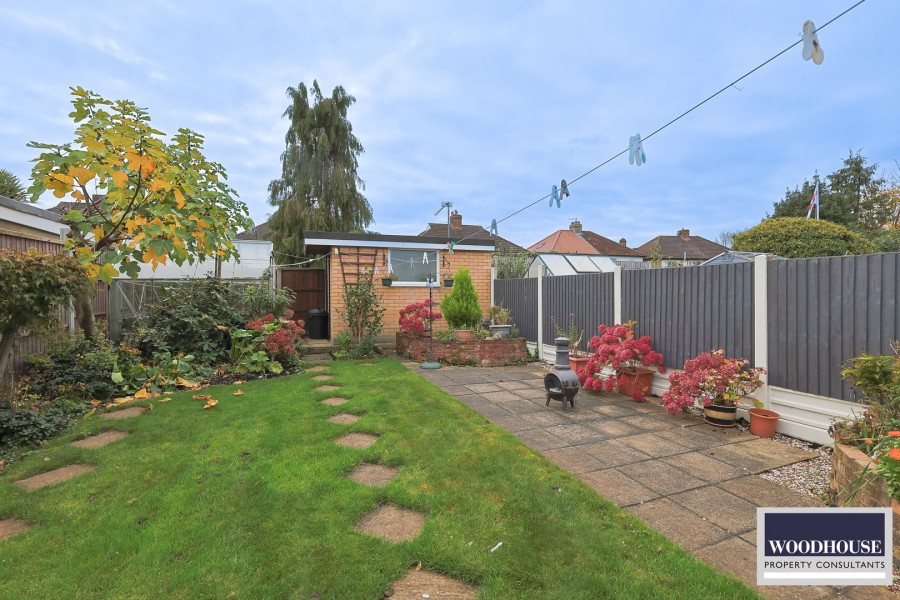 Images for Meadway, Enfield, Greater London EAID:3131305421 BID:11055924