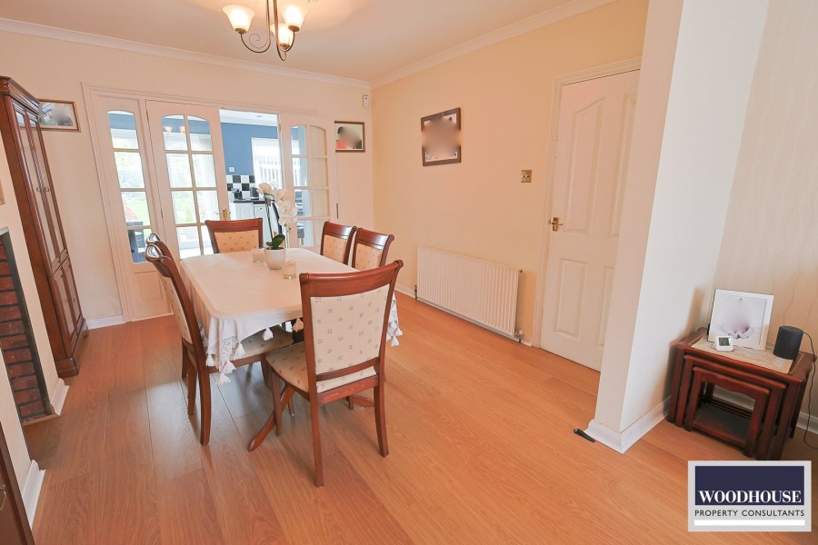 Images for Meadway, Enfield, Greater London EAID:3131305421 BID:11055924