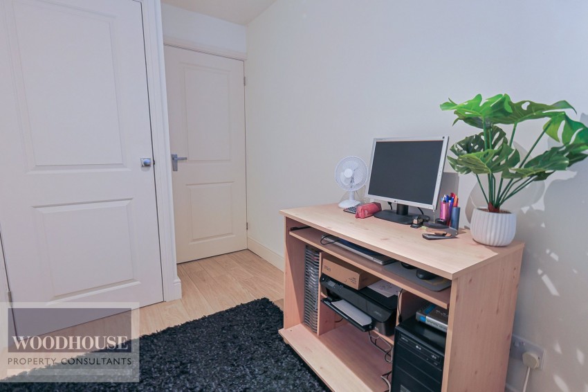 Images for Roundcroft, Cheshunt, Hertfordshire EAID:3131305421 BID:11055924