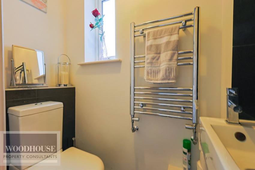 Images for Roundcroft, Cheshunt, Hertfordshire EAID:3131305421 BID:11055924