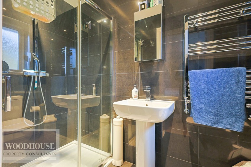 Images for Roundcroft, Cheshunt, Hertfordshire EAID:3131305421 BID:11055924