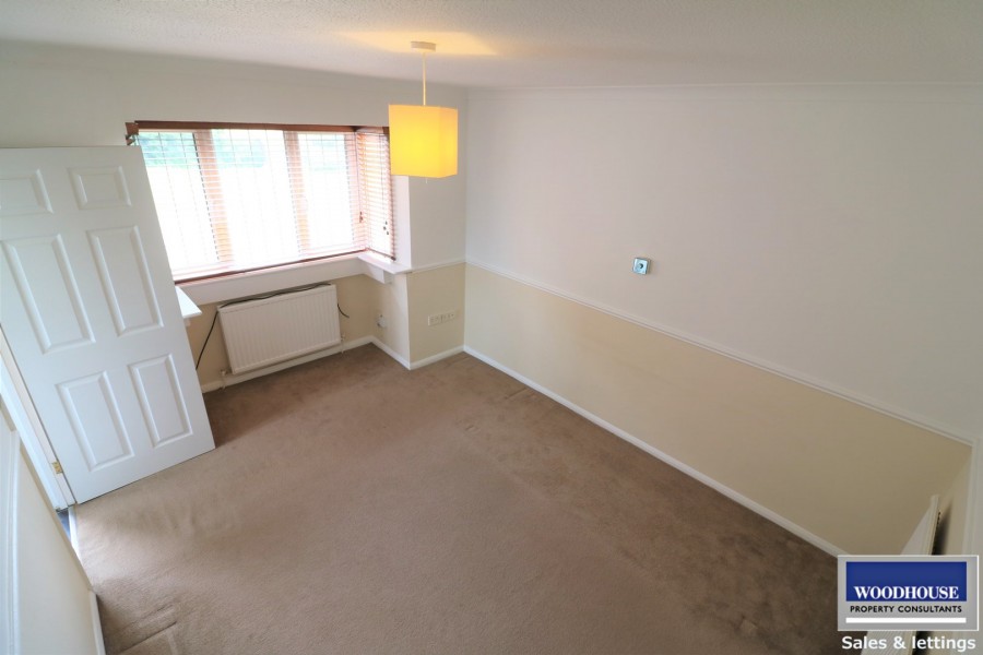 Images for Cheshunt, Waltham Cross, Hertfordshire EAID:3131305421 BID:11055924