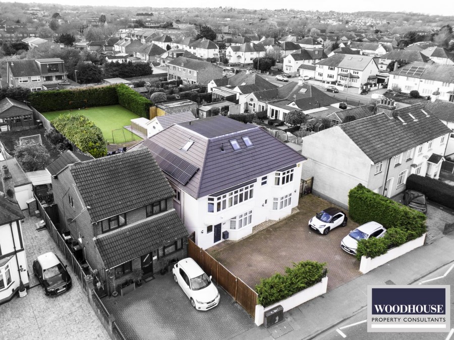 Images for Cheshunt, Waltham Cross, Hertfordshire EAID:3131305421 BID:11055924