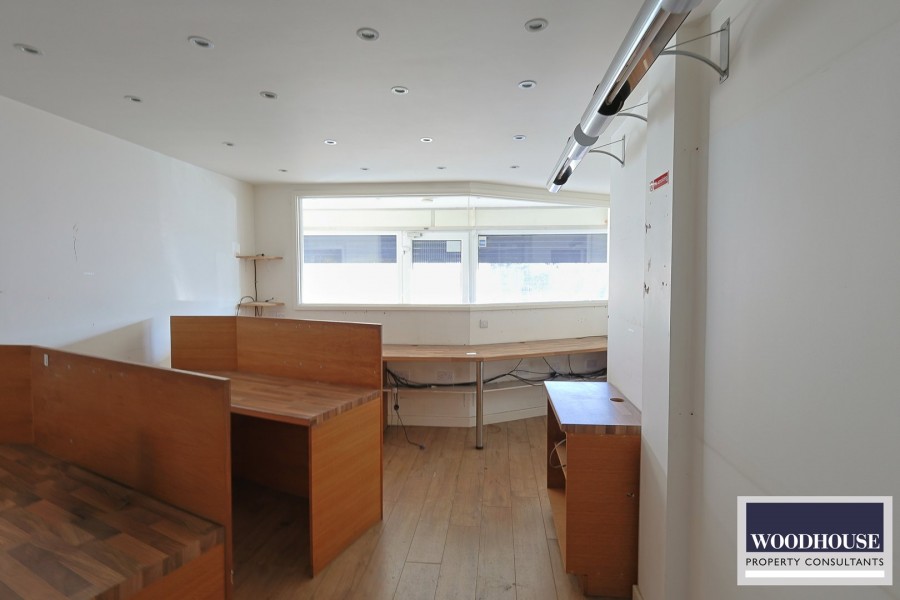 Images for Cheshunt Wash, Cheshunt, Hertfordshire EAID:3131305421 BID:11055924