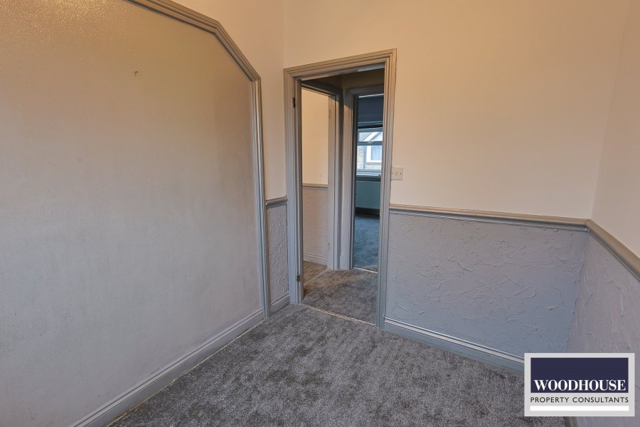 Images for Swanfield Road, Waltham Cross, Hertfordshire EAID:3131305421 BID:11055924