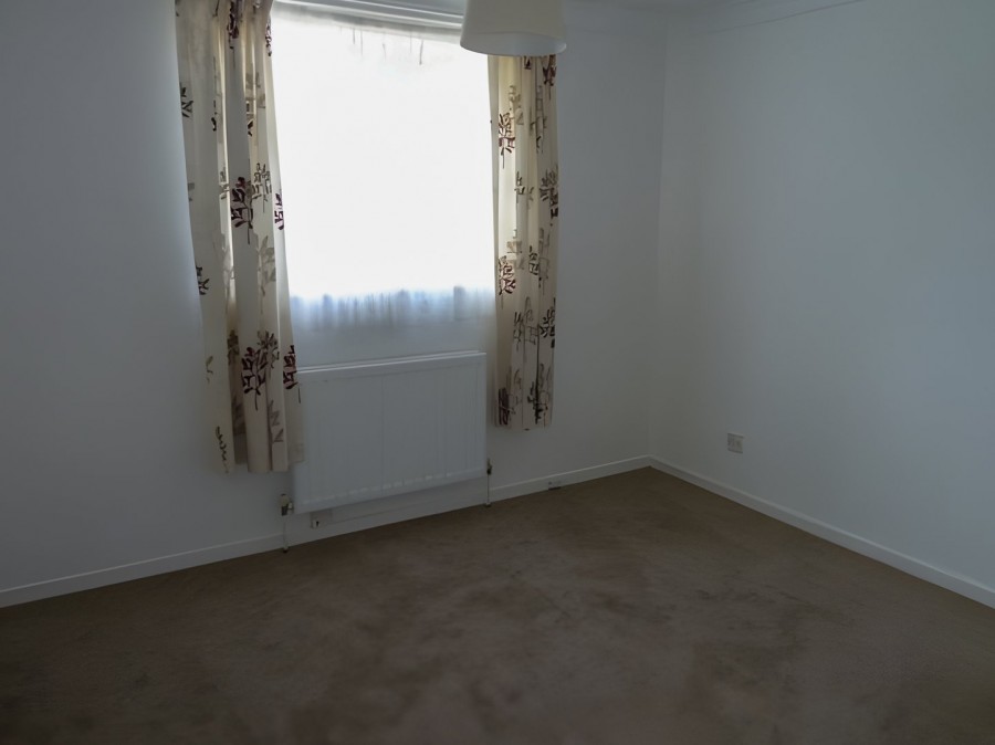 Images for York Road, Stevenage, Hertfordshire EAID:3131305421 BID:11055924