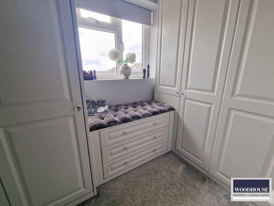 Images for Cheshunt, Waltham Cross, Hertfordshire EAID:3131305421 BID:11055924