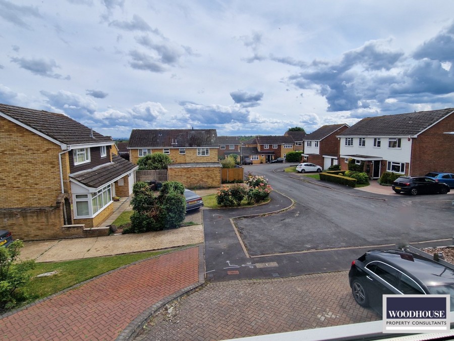 Images for Cheshunt, Waltham Cross, Hertfordshire EAID:3131305421 BID:11055924