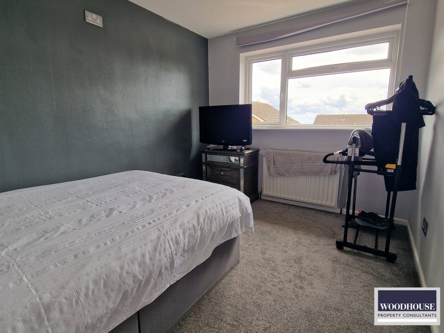 Images for Cheshunt, Waltham Cross, Hertfordshire EAID:3131305421 BID:11055924