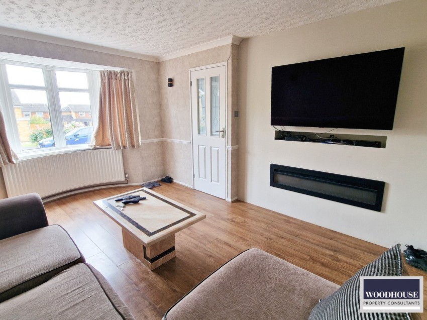 Images for Cheshunt, Waltham Cross, Hertfordshire EAID:3131305421 BID:11055924