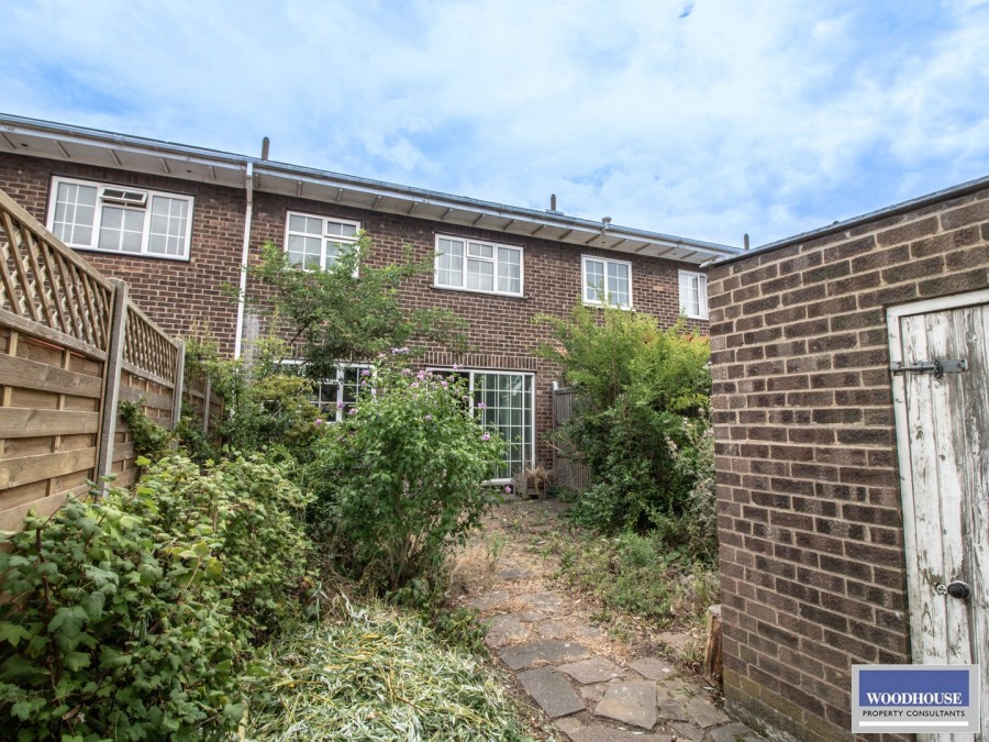 Images for St Georges Road, Enfield, Greater London EAID:3131305421 BID:11055924