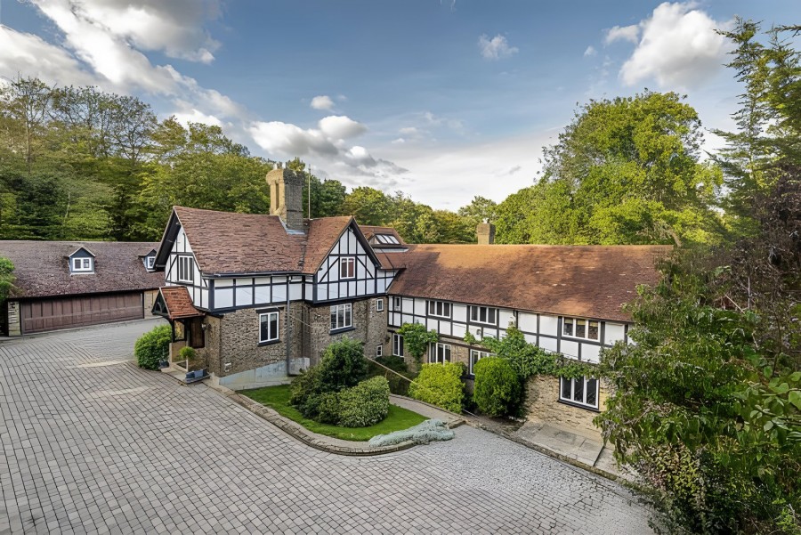 Images for Cuffley, Potters Bar, Hertfordshire EAID:3131305421 BID:11055924