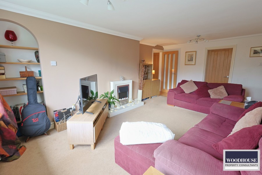 Images for Churchfield Path, Cheshunt, Hertfordshire EAID:3131305421 BID:11055924