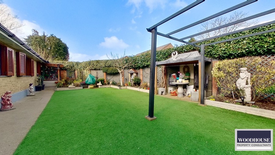 Images for Littlebrook Gardens, Cheshunt, Hertfordshire EAID:3131305421 BID:11055924