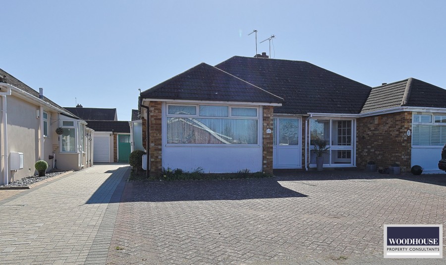 Images for Cheshunt, Waltham Cross, Hertfordshire EAID:3131305421 BID:11055924