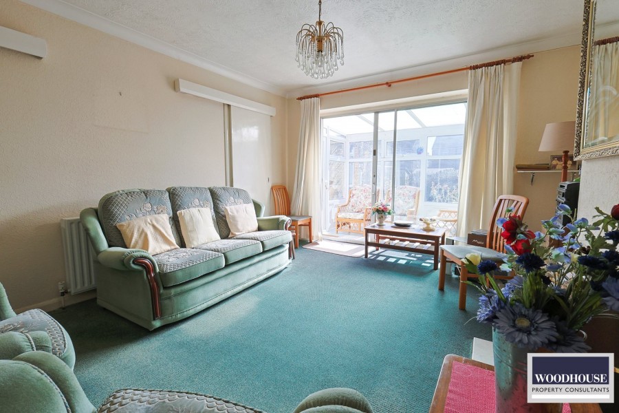Images for Cheshunt, Waltham Cross, Hertfordshire EAID:3131305421 BID:11055924